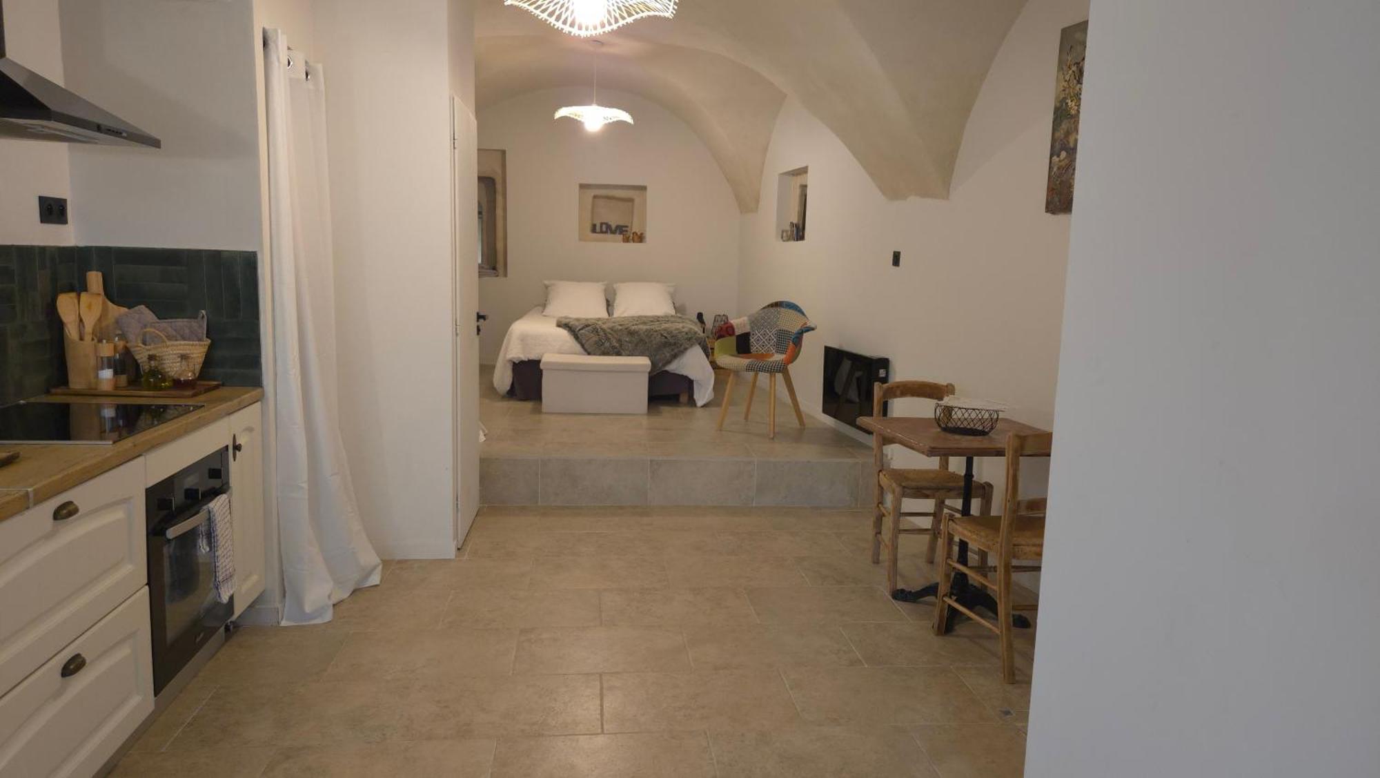 Petit Bonheur Apartment Lauris Luaran gambar