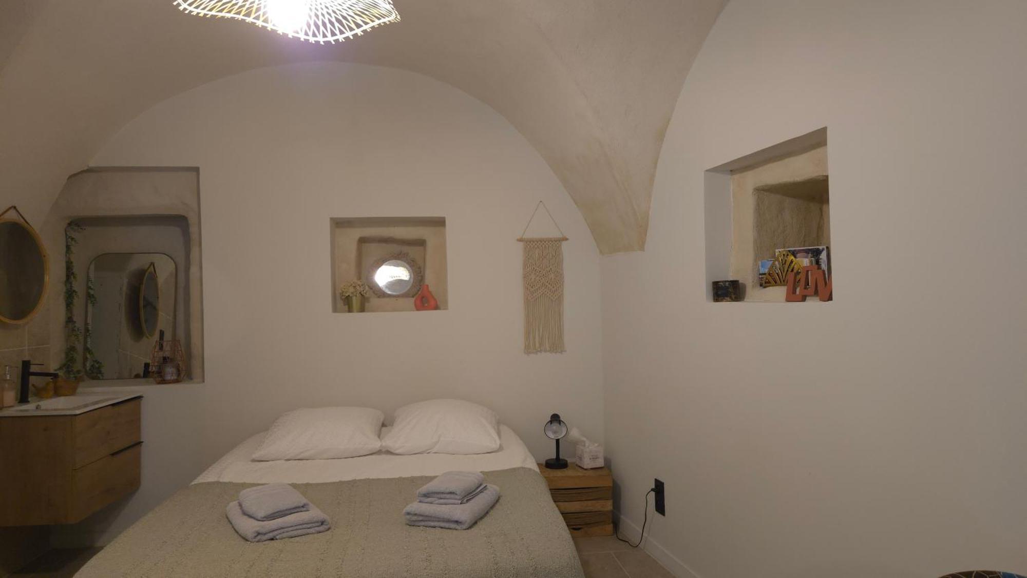 Petit Bonheur Apartment Lauris Luaran gambar